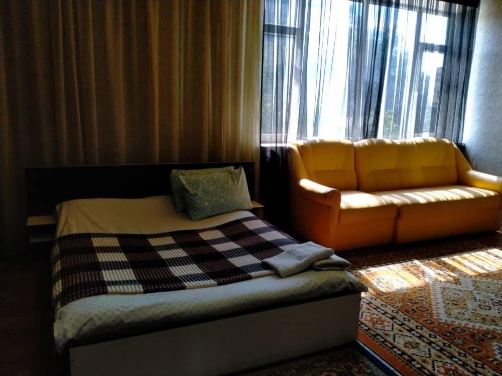 SV hotel Bisjkek Buitenkant foto